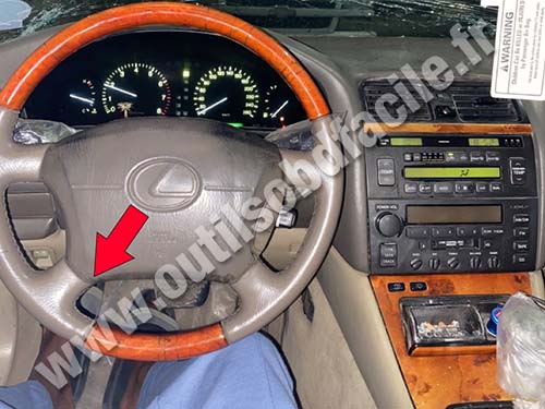 Lexus LS 400 - Tableau de bord