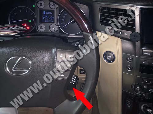 Lexus LX570 - Tableau de bord