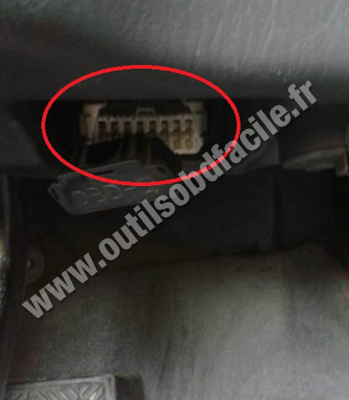 Lexus RX 300 prise OBD2