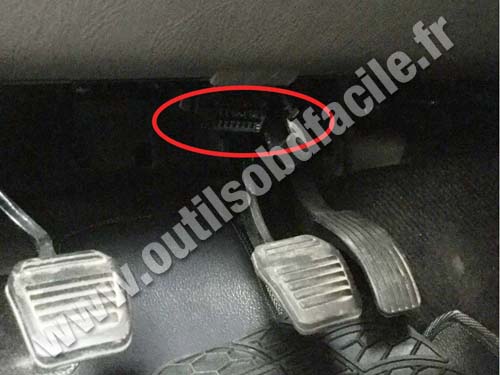 Mahindra Scorpio - Connecteur OBD2