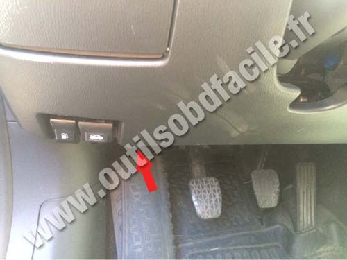 Mazda 6 - Repose pied