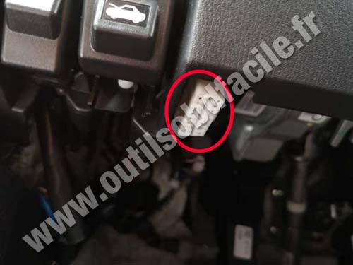 Mazda CX-3 - Prise OBD