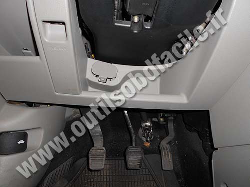 Mazda 2 prise / connecteur OBDII