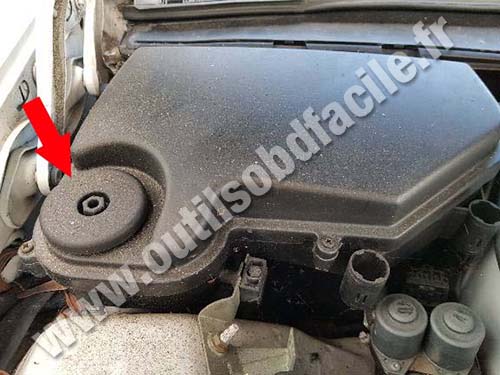 Mercedes C Class W202/S202 - Cache plastique