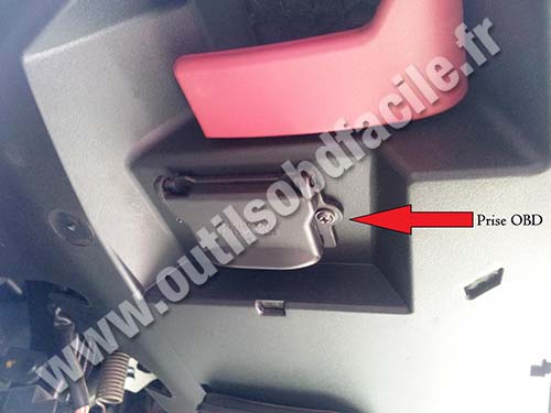 Mercedes Classe A 169 connecteur OBD
