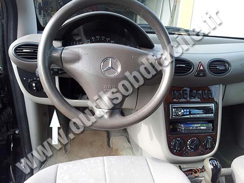 Mercedes Classe A 169 tableau de bord