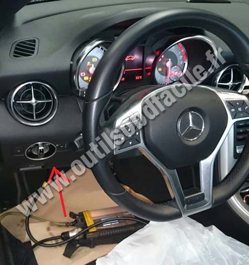 Mercedes SLK 200 tableau de bord