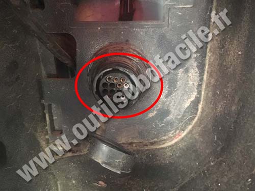 Mercedes Sprinter - Prise de diagnostic non standard