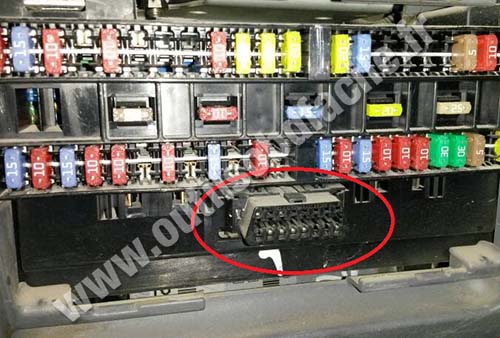 Mitsubishi Canter prise OBD2