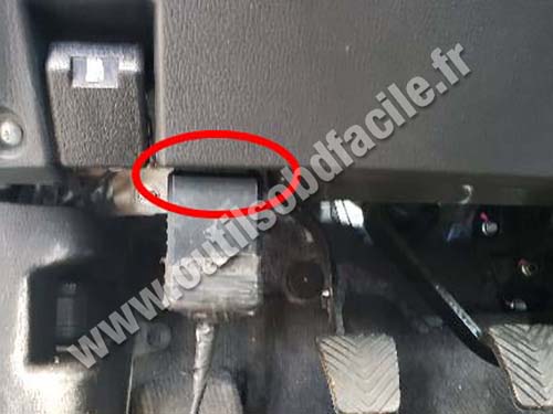 Mitsubishi L200 - Prise OBD