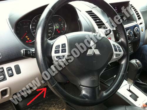 Mitsubishi Pajero Sport tableau de bord