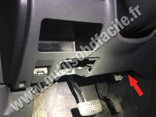Mitsubishi Space Wagon Sous le volant