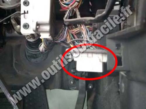 Nissan Navara - Prise OBD