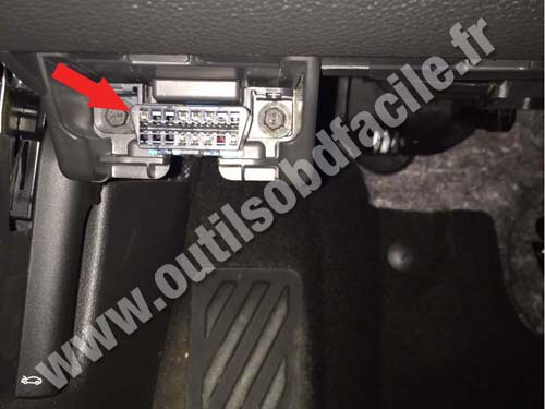 Opel Astra K Connecteur OBD