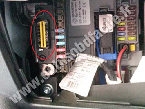 Opel Combo C prise OBD