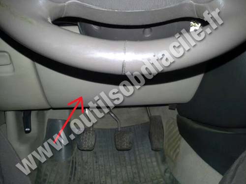 Opel Omega volant