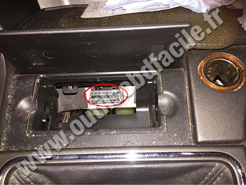 Opel Signum - Prise OBD