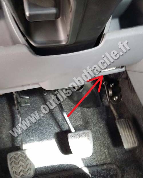 Peugeot 107 pédales de frein