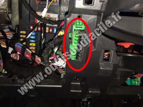 Peugeot 2008 - Prise OBD