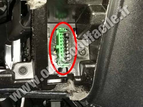 Peugeot 3008 - Prise OBD