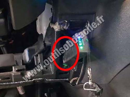Peugeot 5008 - Prise OBD
