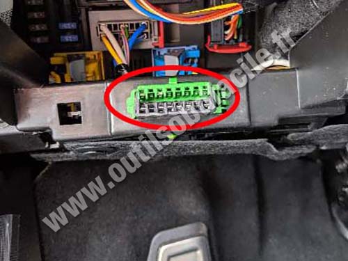 Peugeot 508 - Prise OBD