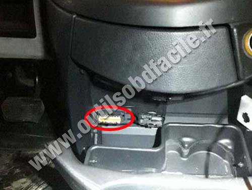 Peugeot 807 - Prise OBD