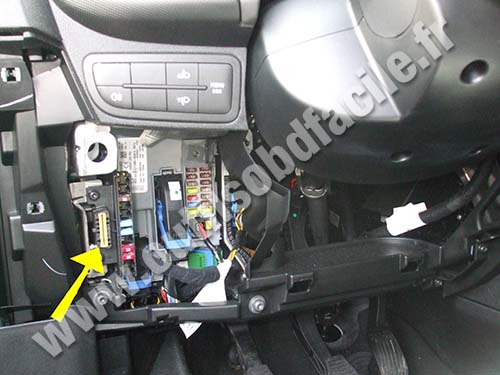 Peugeot Bipper connecteur OBD2