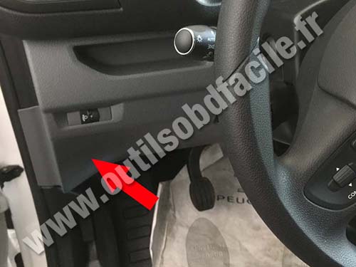 Peugeot Expert - Cache plastique