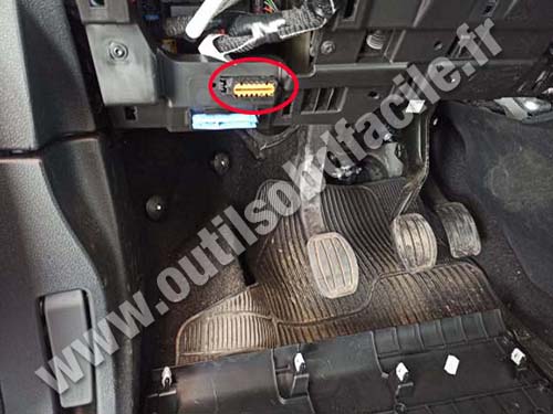 Peugeot Partner - Prise OBD
