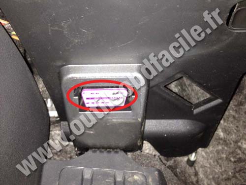 Porsche Macan Type 95B - Connecteur OBD