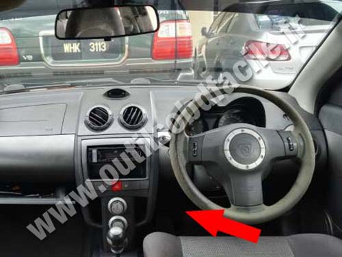 Proton Satria Neo - Tableau de bord