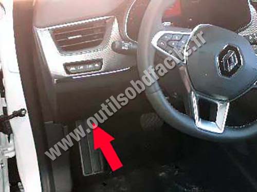 Renault Arkana - Repose pied