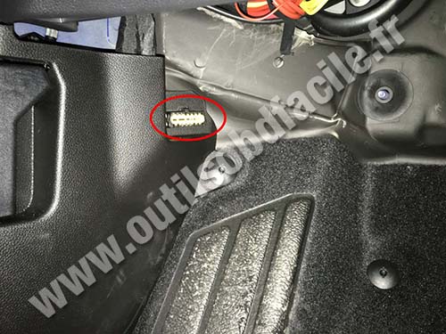Renault Captur - Prise OBD II