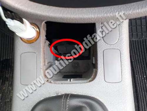 Renault Clio Sedan - Prise OBD