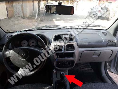 Renault Clio Sedan - Tableau de bord
