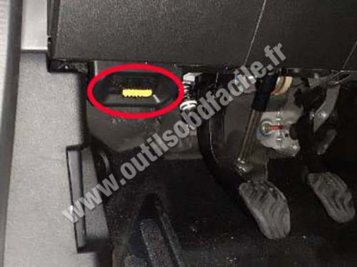 Renault Kangoo - Prise OBD II