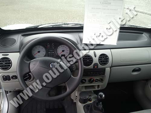Renault Kangoo tableau de bord