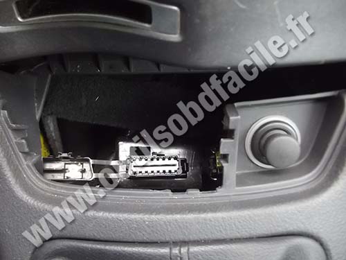 Renault Laguna 2 - Connecteur OBD