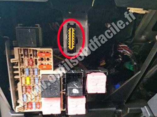 Renault Master - Prise OBD