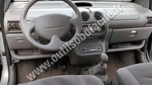 Renault Twingo 1 tableau de bord