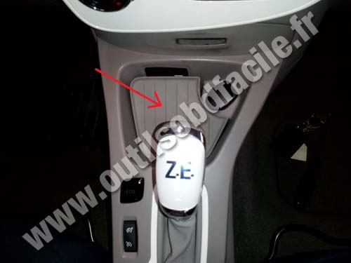 Renault Zoe vide poche centrale