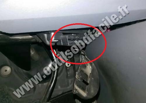 Saab 9-3 prise diagnostique OBD2