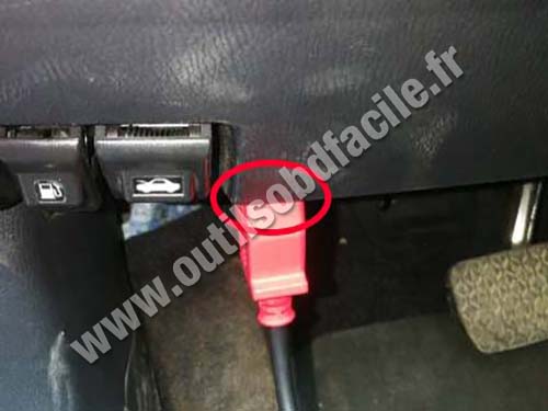 Scion iA - Prise OBD