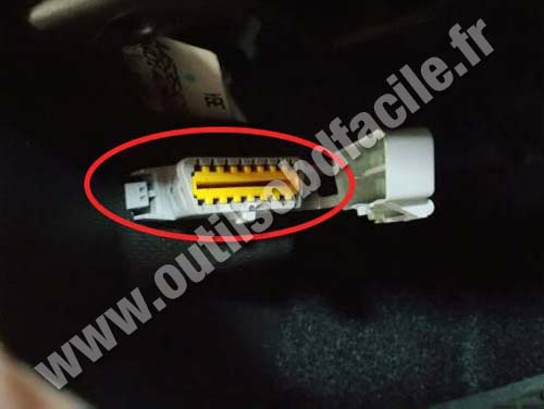 Smart Fortwo 3 - Prise OBD2