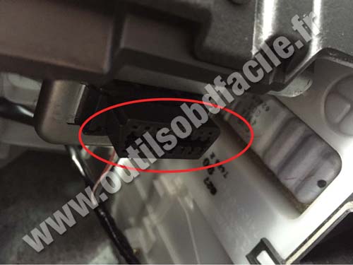 Suzuki Grand Vitara 3 - Connecteur OBD