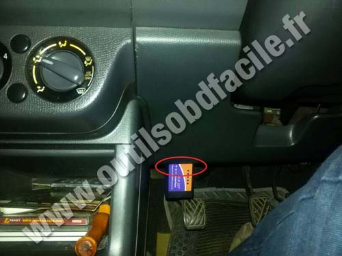 Suzuki Swift 2 - Connecteur OBD