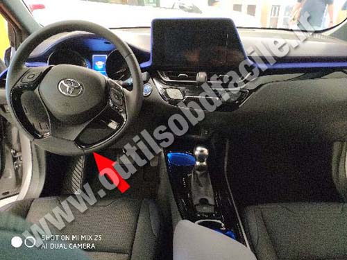 Toyota C-HR - Tableau de bord