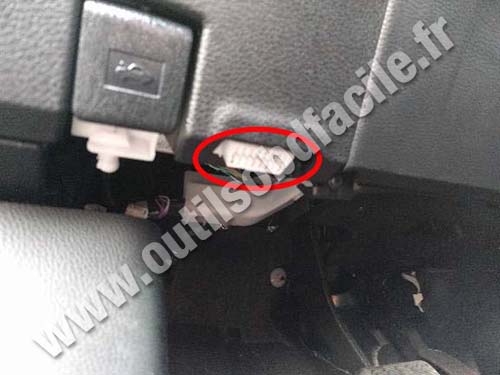 Toyota Corolla - Connecteur OBD