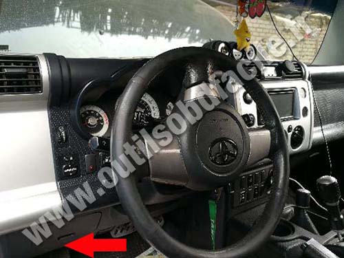 Toyota FJ Cruiser - Volant